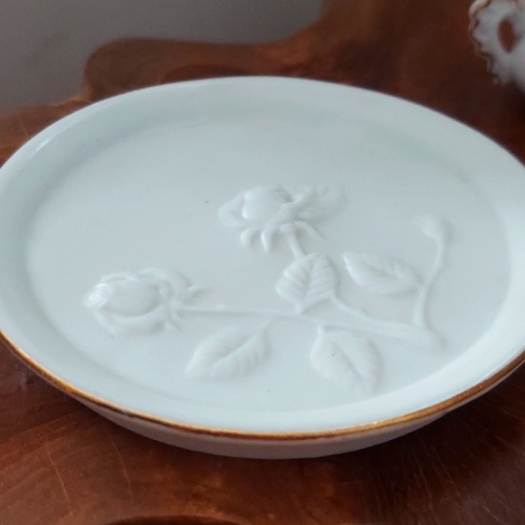 Vintage Miniature Tea Pot Set - Picture 5 of 5